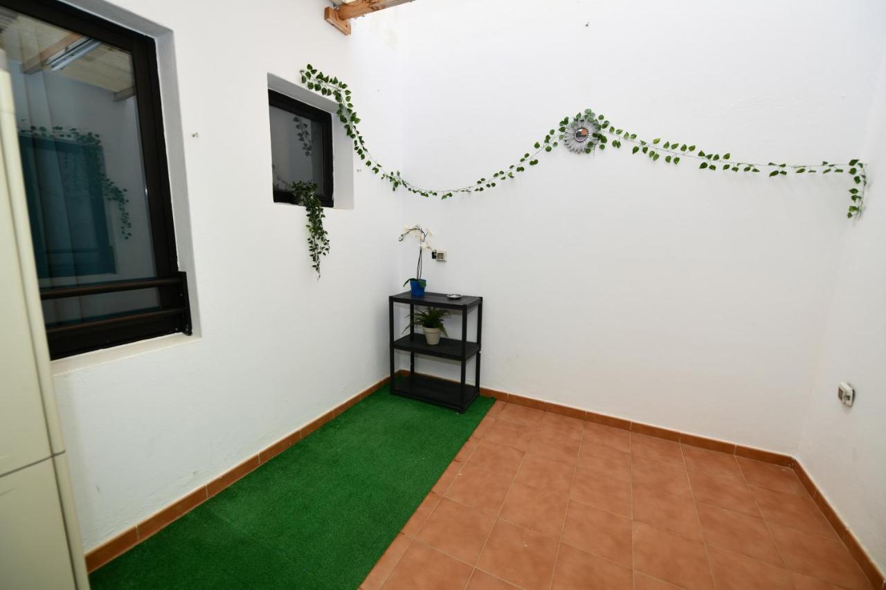 Yuliana Arrecife (Lanzarote) Exterior photo