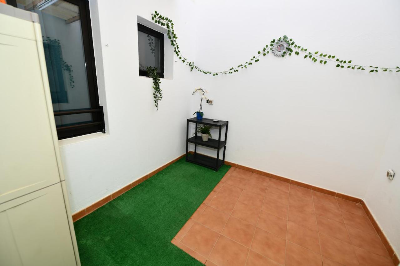 Yuliana Arrecife (Lanzarote) Exterior photo